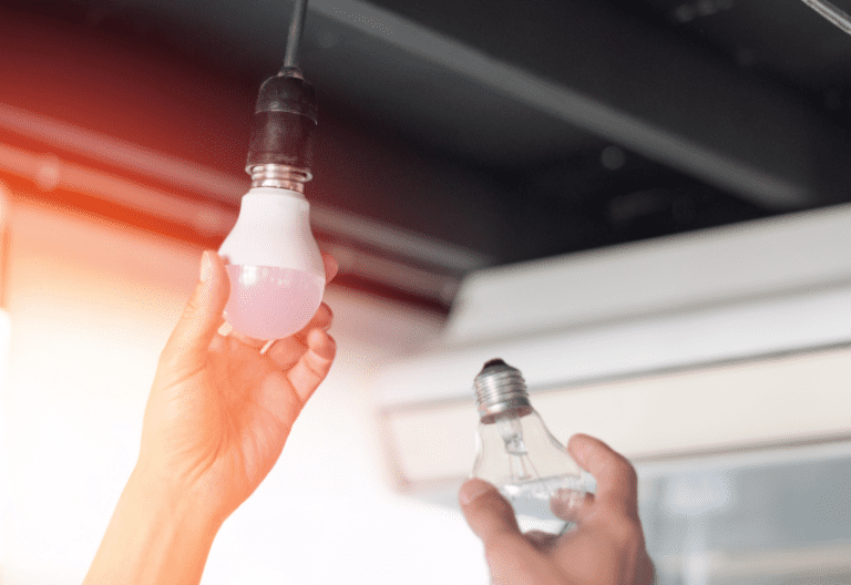 Are Fluorescent Lights a Source of Heat?