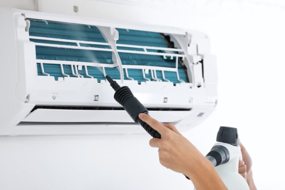 14 Tips on How To Stop a Portable AC Unit From Leaking