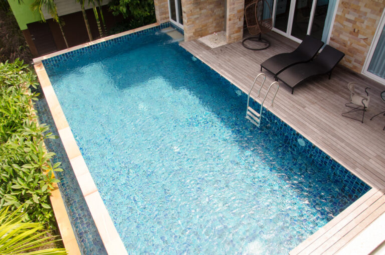 Gas vs. Electric Pool Heaters